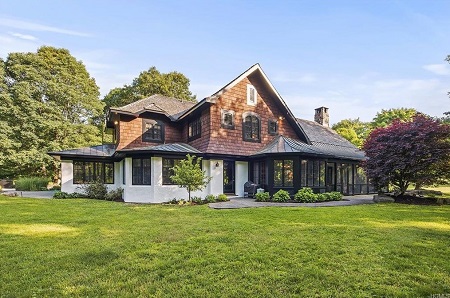 Tom Brokaw's former house which was sold in 2019